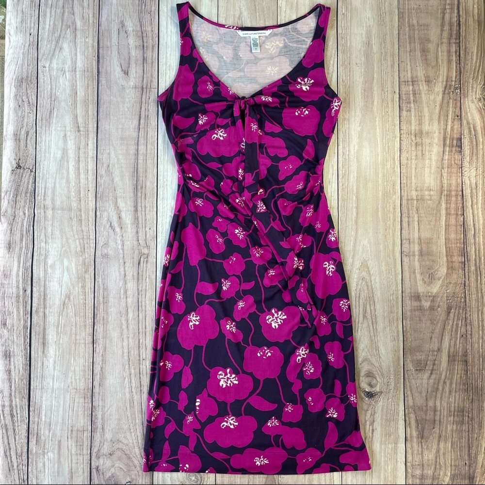 Diane Von Furstenberg Stunning Silk Floral Dress!